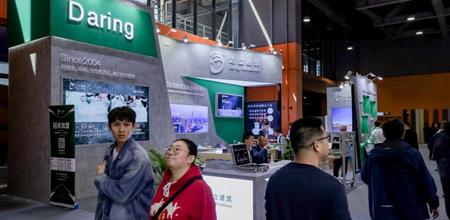 Daring Architecture appeared at the China Windoor Facade Expo, revealing new products such as high-performance building anchors