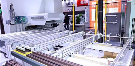 锯切机采购首选！WINDOOR门窗幕墙展解锁高效生产新方案