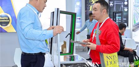 WINDOOR 门窗展会聚焦：平开窗手动开窗器新品发布，操作便捷升级