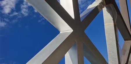 从北极星奖看精致钢如何定义建筑外立面新美学