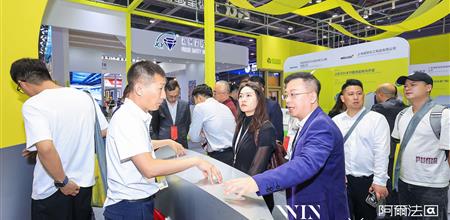 钛锌板在绿色建筑中的应用前景——聚焦阿尔法建筑论坛