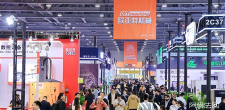 门窗设备品牌齐聚WINDOOR门窗幕墙展，驱动行业高效升级