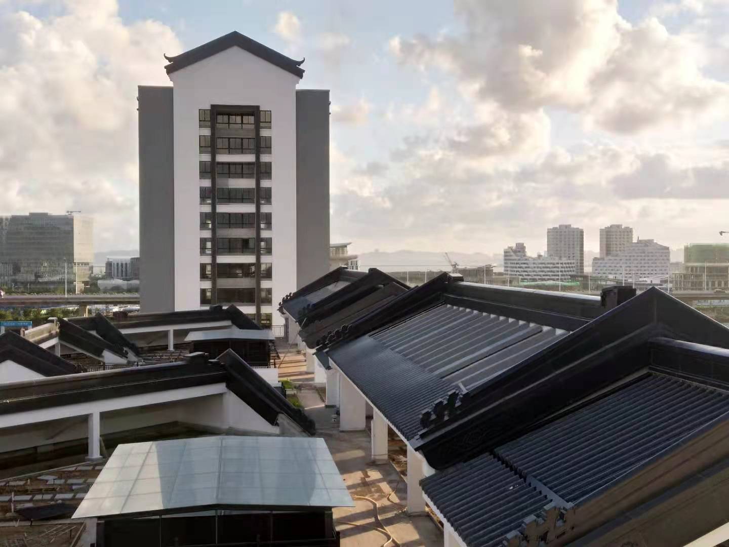 珠海市横琴容闳国际学校