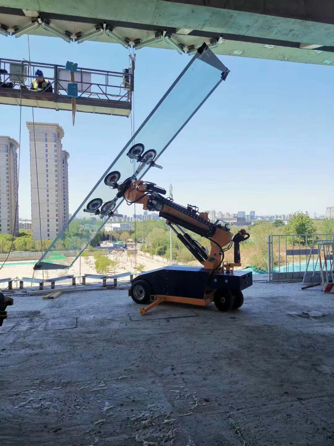 幕墙安装机械手